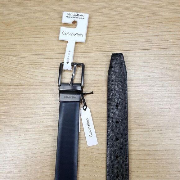 CALVIN KLEIN Belt Mens Size XL 42 44 Navy Black Textured Reversible FLAW - Picture 1 of 6
